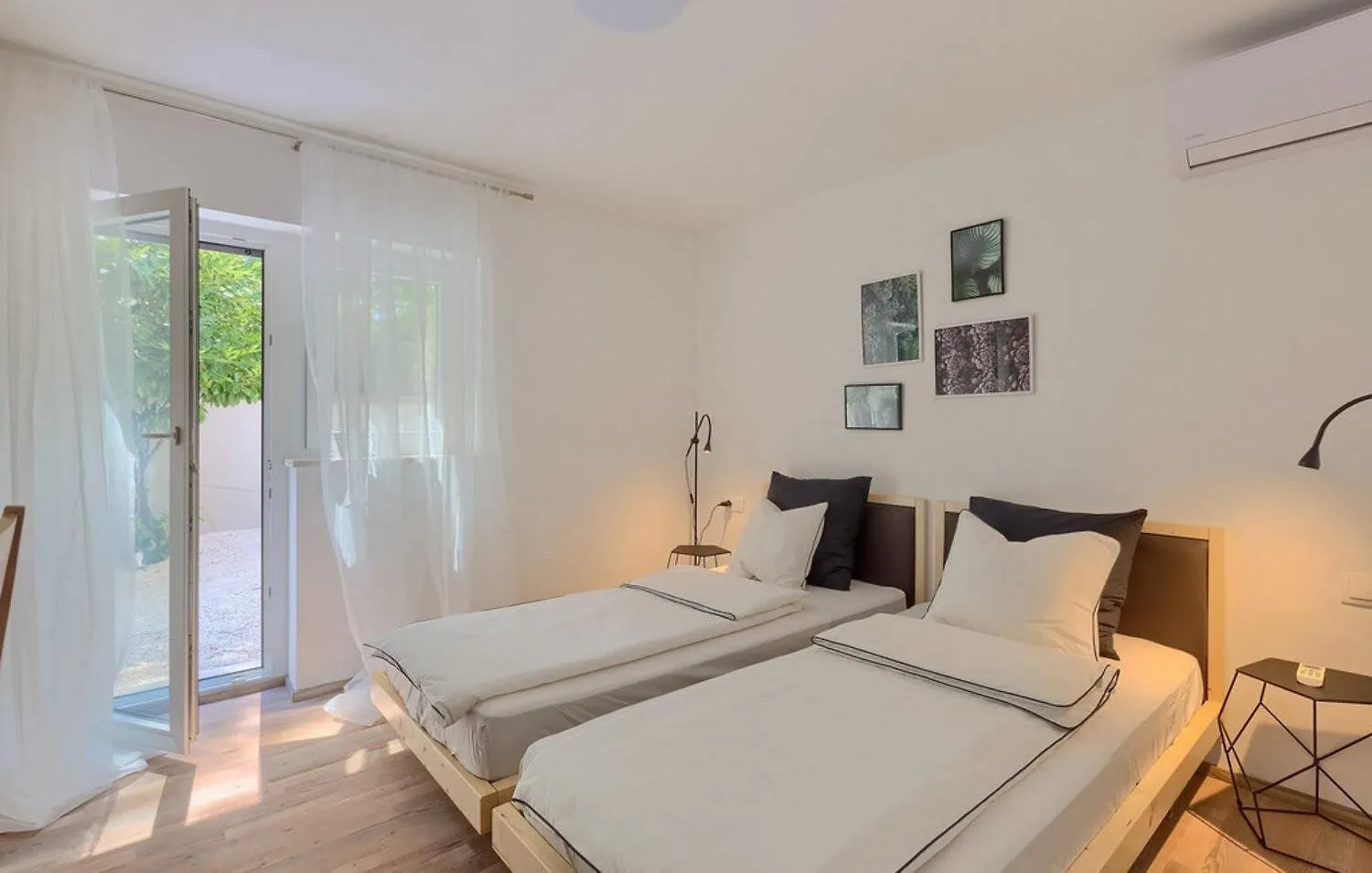 Villa Stribor Near Medulin For 8 People With Private Pool - Only 1 Km From The Beach 班约勒