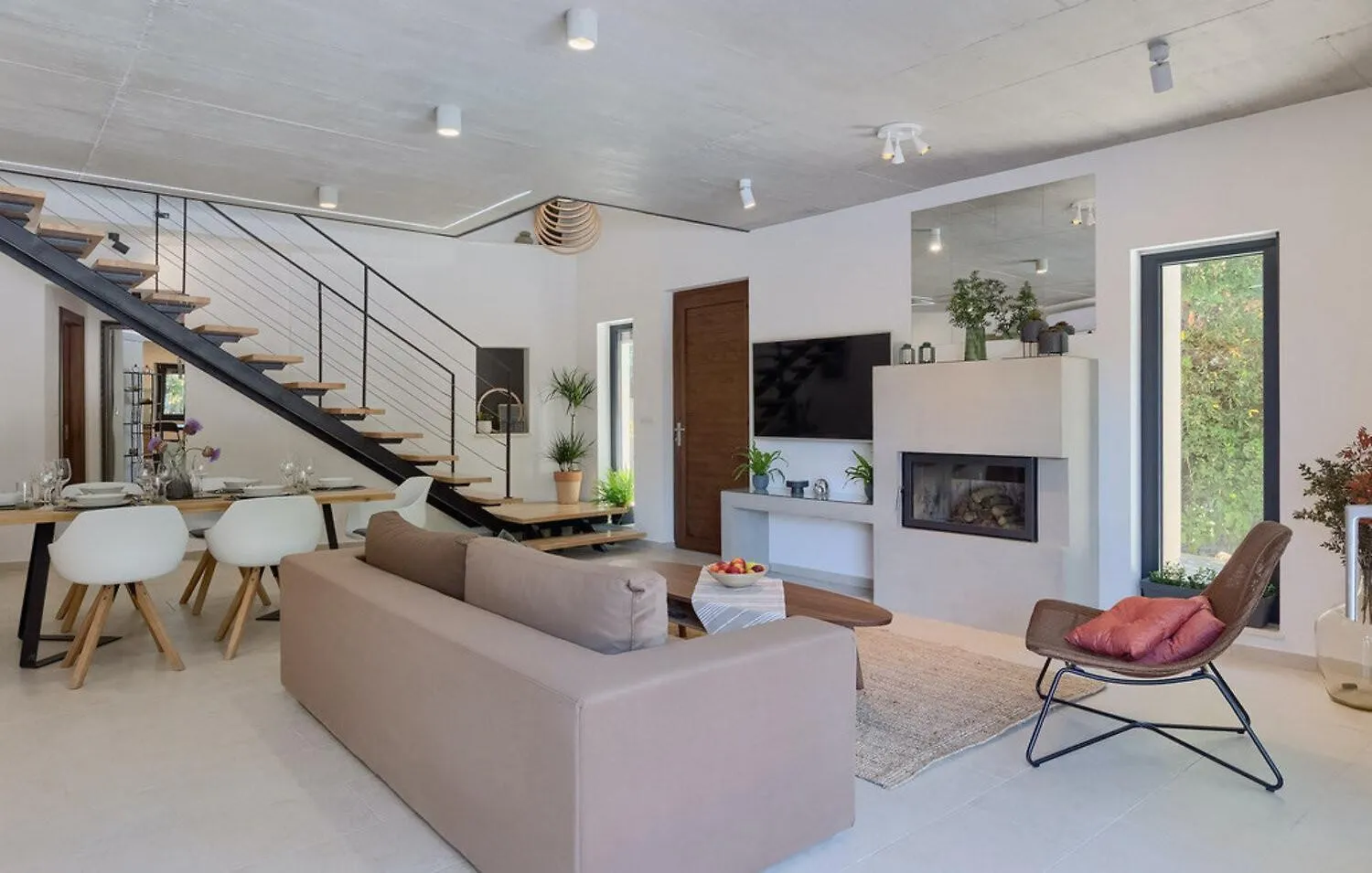 Villa Stribor Near Medulin For 8 People With Private Pool - Only 1 Km From The Beach 班约勒 0*,  克罗地亚