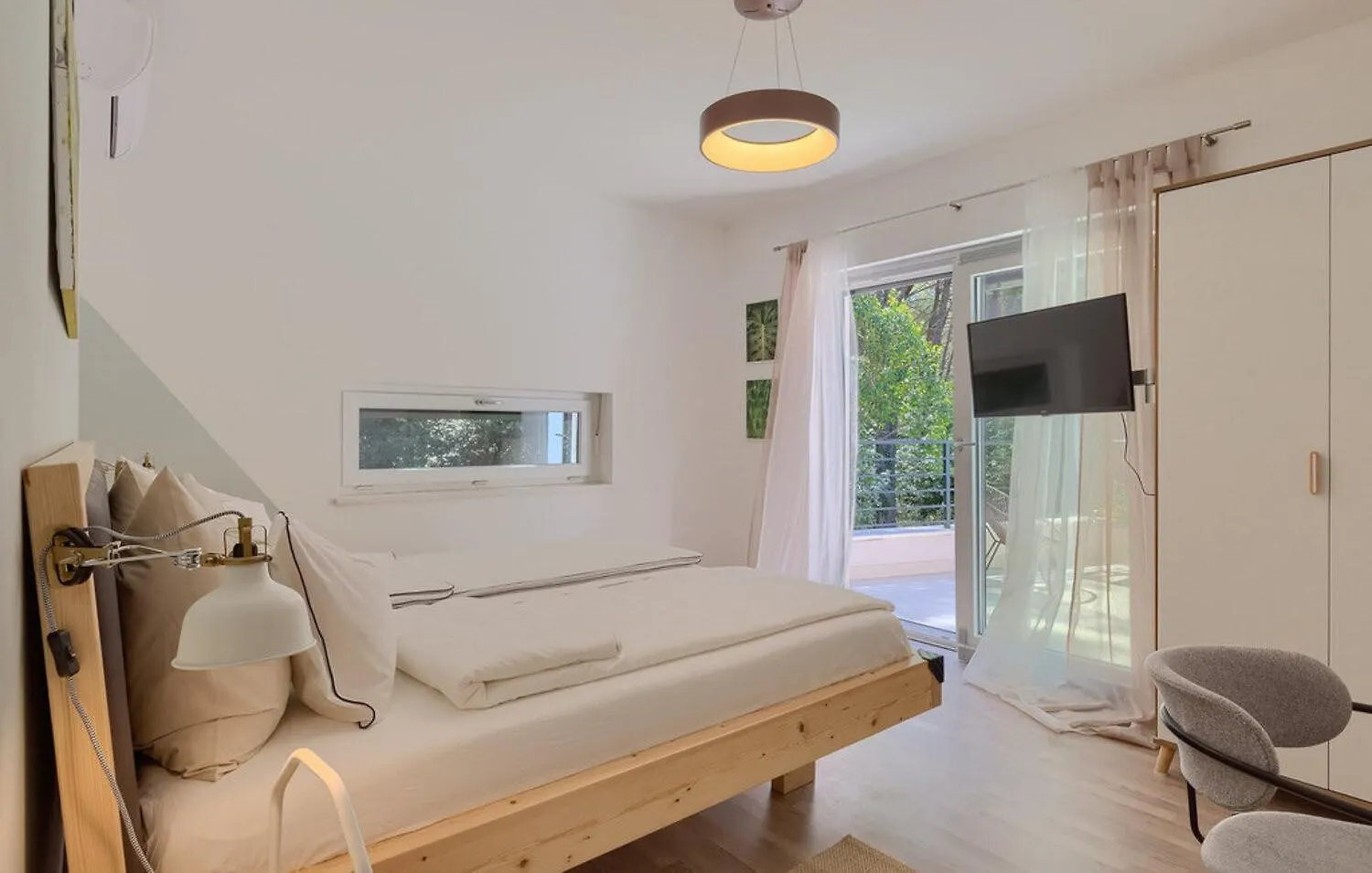 Villa Stribor Near Medulin For 8 People With Private Pool - Only 1 Km From The Beach 班约勒